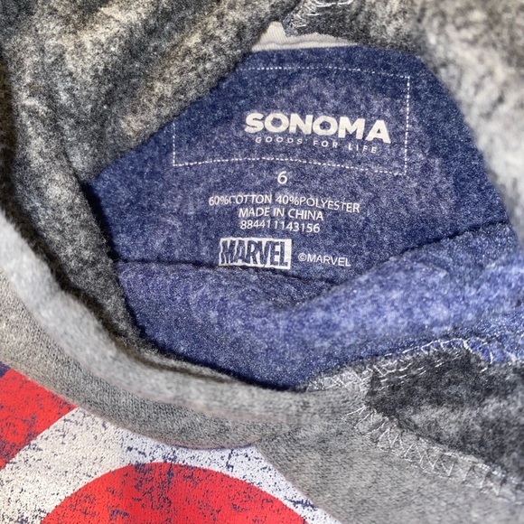 FINAL PRICE DROP! Like New Boys Captain America Pullover Hoodie - Picture 5 of 5